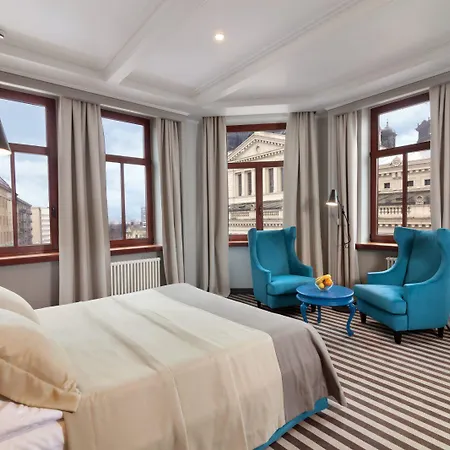 Panorama Hotel 4*