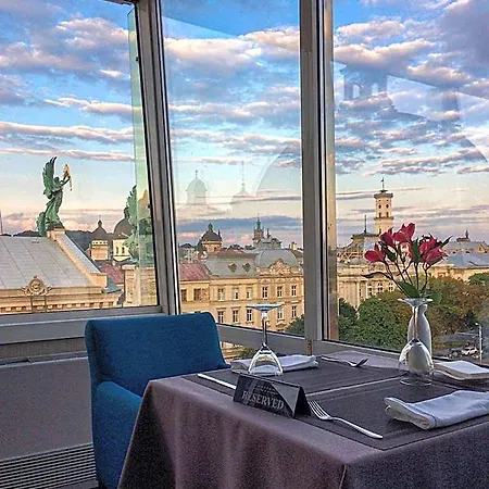 Panorama Hotel 4*
