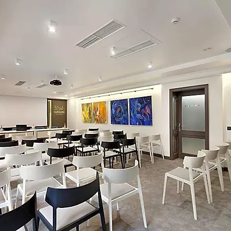 Panorama Hotel Lviv